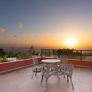Casa Con Terraza En Tajuya Сasa de vacaciones